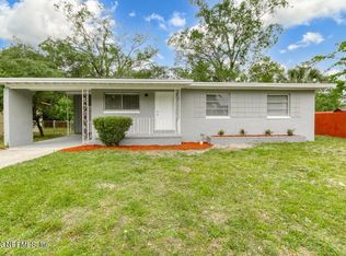 6482 Trenton Dr W, Jacksonville, FL 32209