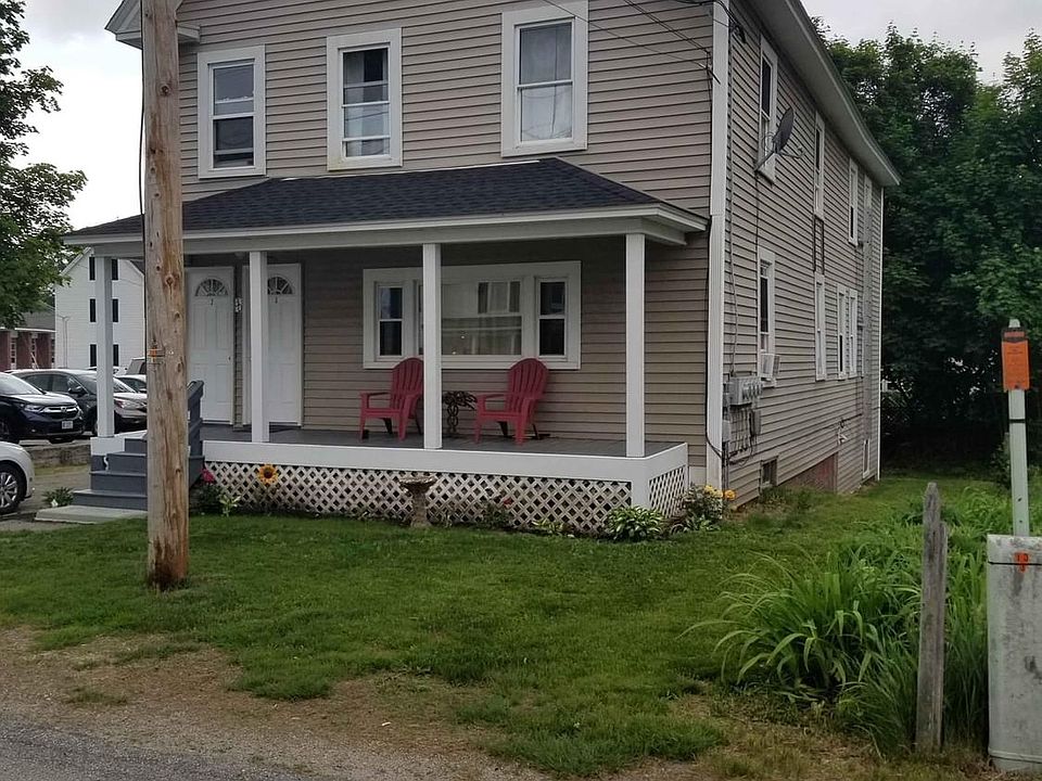 1st image of 28 Myrtle St #3