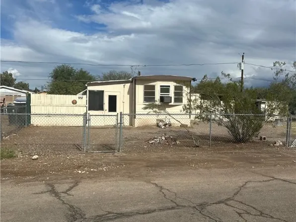 927 Sandy Beach Dr, Bullhead City, AZ 86442