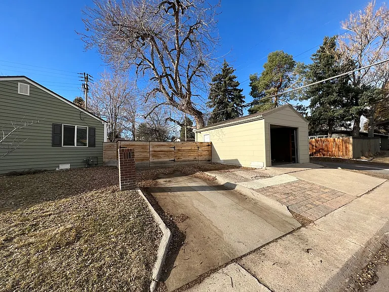 2501 S Linley Ct — Photo 5