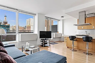 450 West 17th Street, #1002