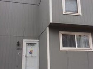 6552 Halsey St, Shawnee, KS 66216