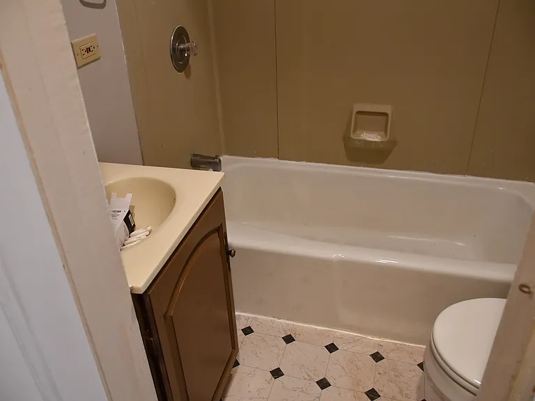 42 Liberty St #1 — Photo 11
