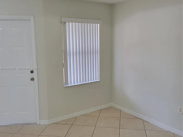 10691 SW 6th St #804 — Photo 3
