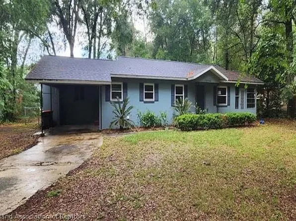 12046 SE 135th Ave, Ocklawaha, FL 32179