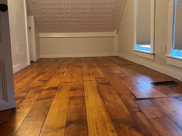 27 Pierce St — Photo 9