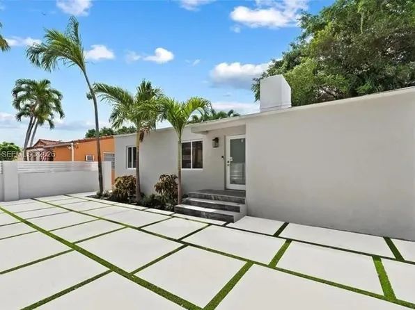 2810 SW 12th St, Miami, FL 33135