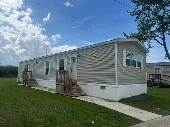 6008 Moeller Rd #90, Fort Wayne, IN 46806