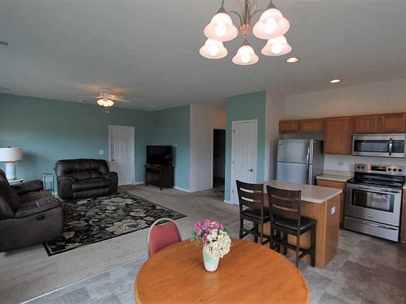 3rd image of 3218 Osborne Dr