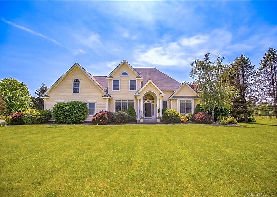 29 Halladay Ave W, Suffield, CT 06078 Zillow