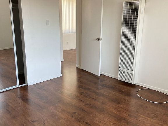 5th image of 21014 Reynolds Dr Unit 4