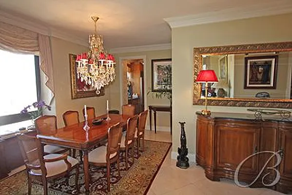 Sold by Bellmarc Realty | media 2