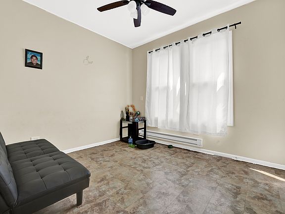 4th image of 4337 S Marshfield Ave