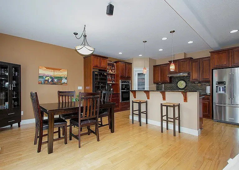 1354 SE 194th Pl — Photo 5