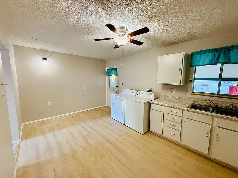 2509 Royalty Ct #A — Photo 7
