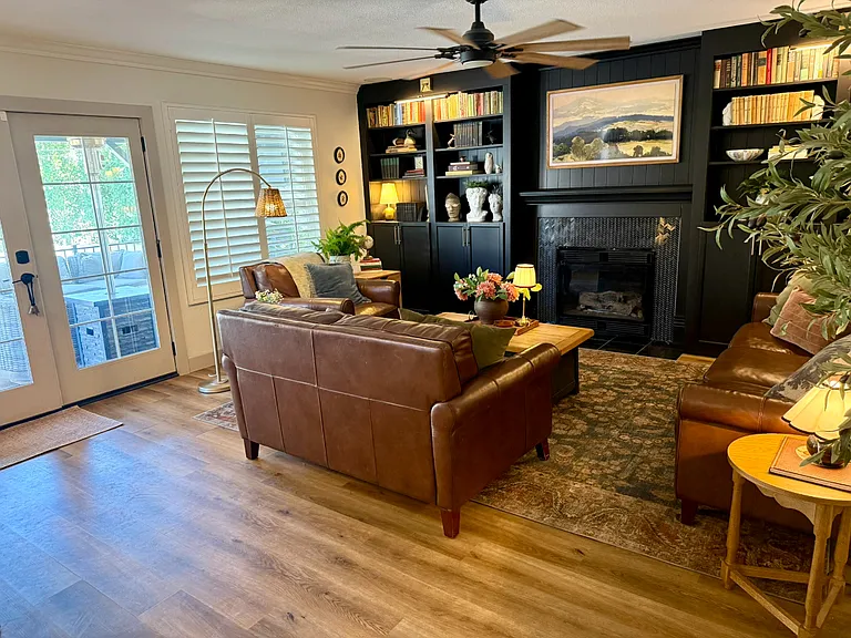 37244 Fallsgrove Ave — Photo 16