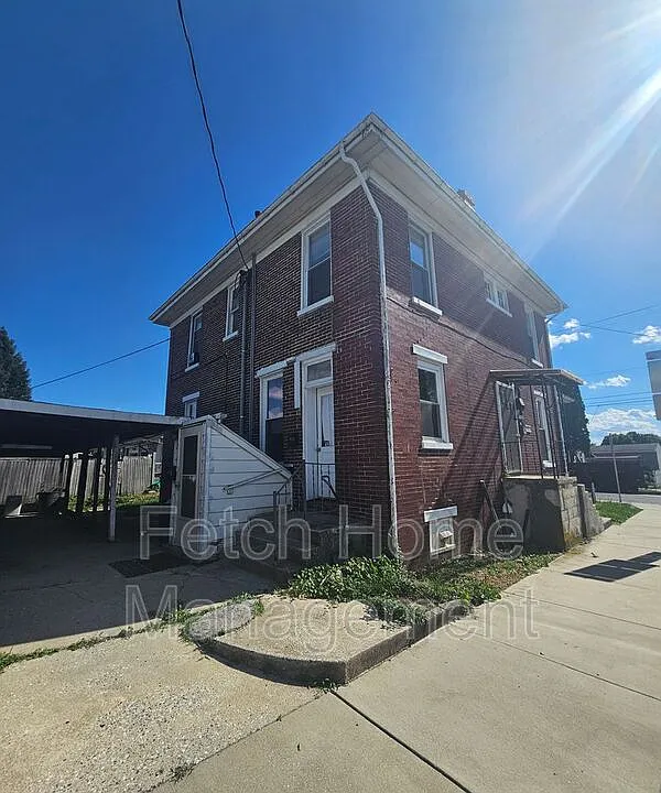 143 N Albemarle St #3