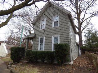 8608 Lake Ave, Cleveland, OH