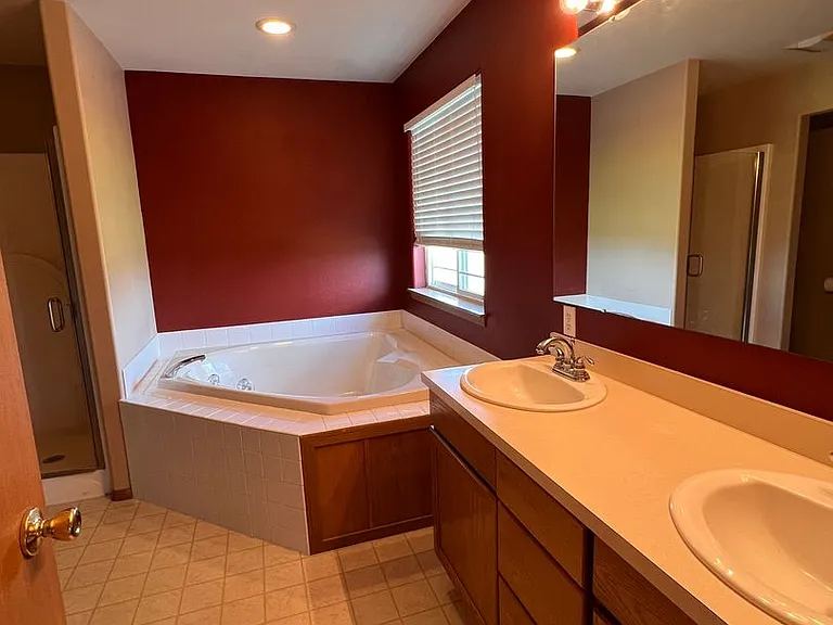 8328 Road 2.4 NE — Photo 16