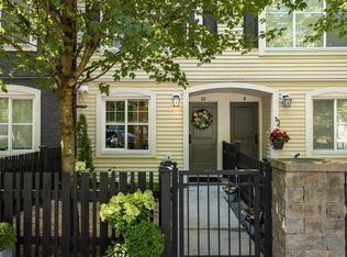 19180 65th Ave #10, Surrey, BC