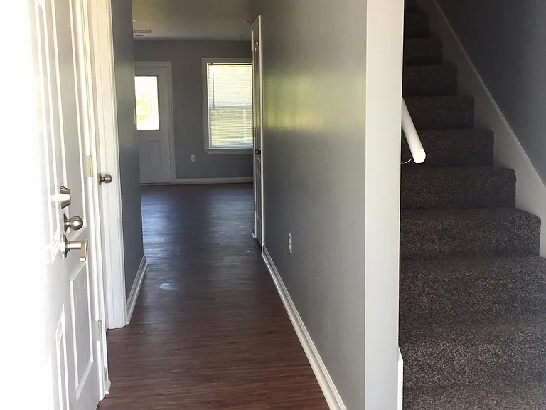 819 Bayard St — Photo 9
