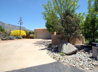 2711 Tramway Cir NE, Albuquerque, NM 87122
