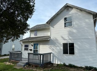 369 Van St, Barberton, OH