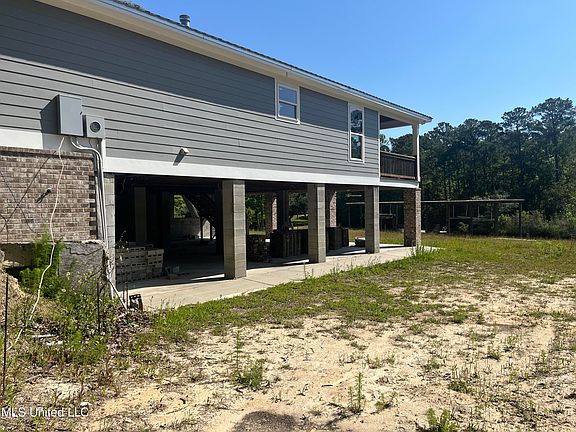 5th image of 2508 Bahama Dr