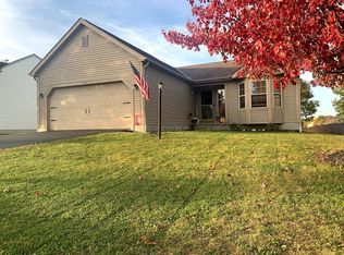 224 Purple Finch Loop, Pataskala, OH 43062