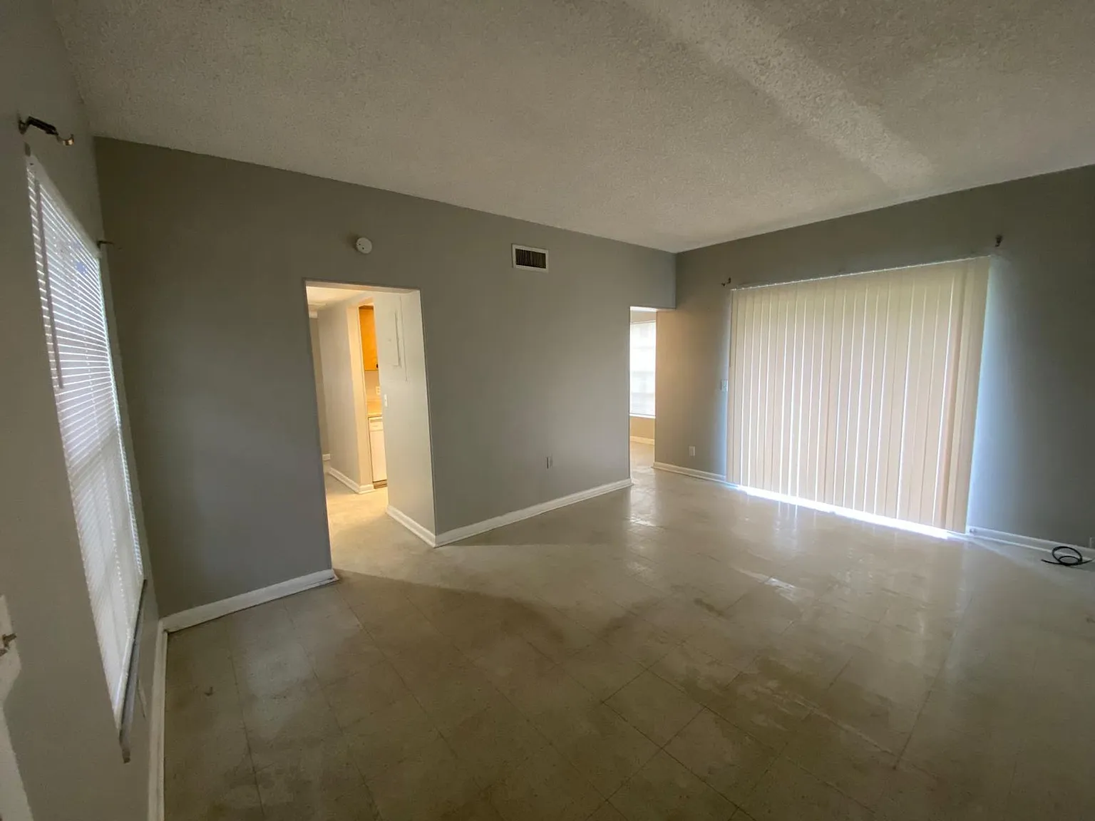 650 Avenue J NW — Photo 4