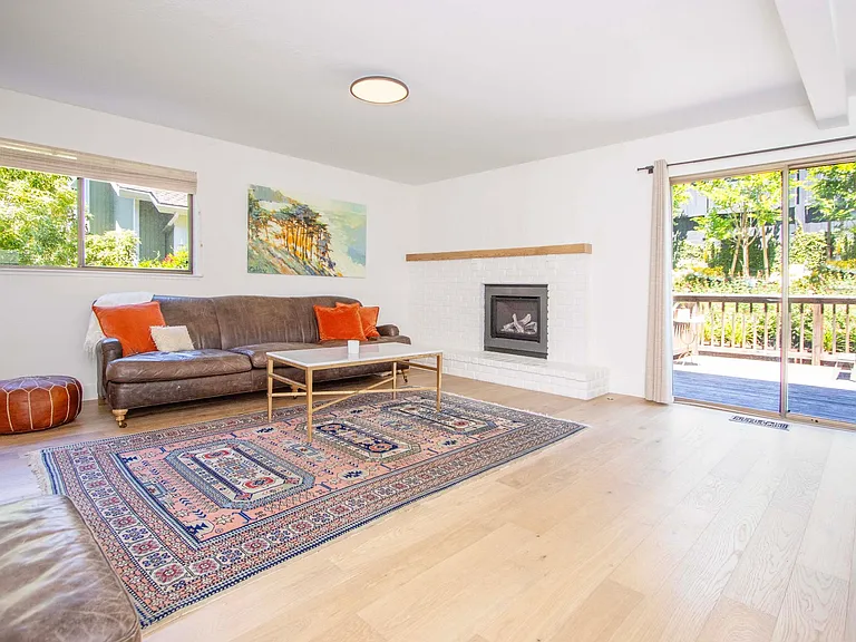 36 Shannon Ln — Photo 3