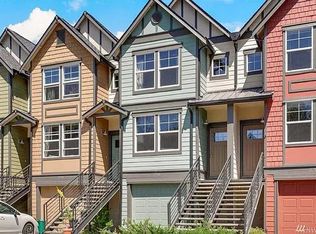 2739 SW Sylvan Heights Dr, Seattle, WA 98106