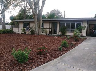 907 Pelican Dr S, Saint Petersburg, FL 33707