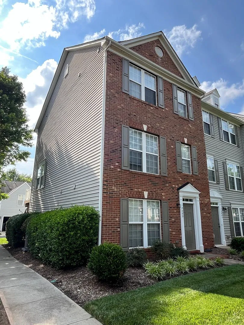 Coming Soon 3 Story, 3 Bedroom Townhome In Ballantyne — Photo 1