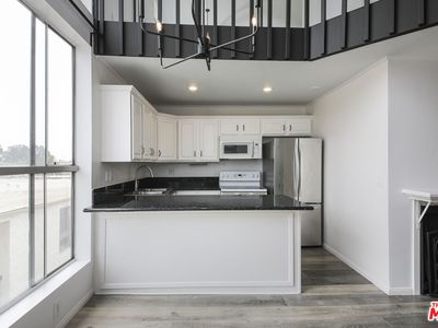 11645 Montana Ave APT 310, Los Angeles, CA, 90049