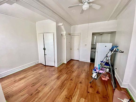3rd image of 916 Lafayette Ave APT 5
