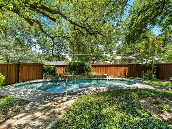 13861 Far Hills Ln, Dallas, TX 75240
