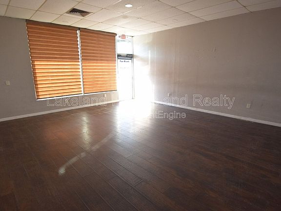 4th image of 817 N Lake Parker Ave
