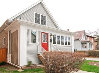 222 Circle Ave, Forest Park, IL 60130