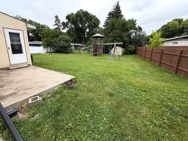 1309 Legeros Dr — Photo 30