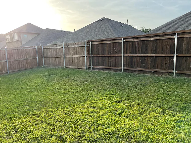 9320 Jerico Dr — Photo 23