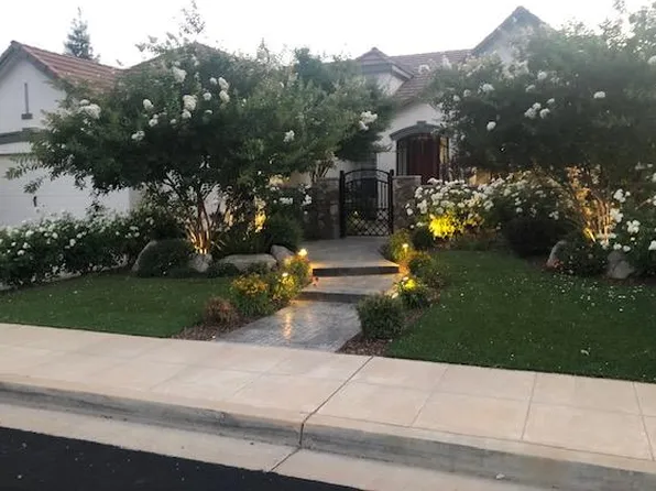 3320 Hanson Ave, Clovis, CA 93611