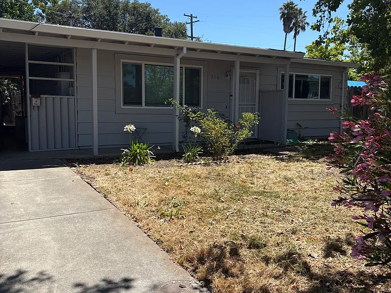 716 Santa Ana Dr — Photo 5
