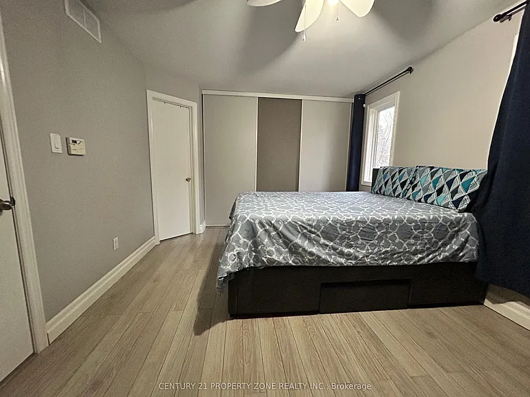9 Ailsa Pl #26 — Photo 8