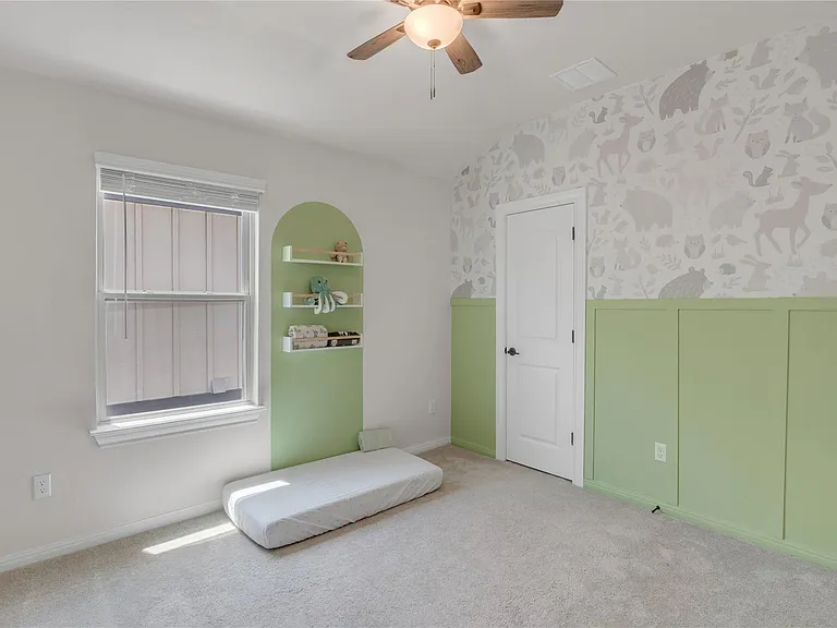201 Bella Luna Way — Photo 25