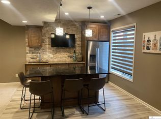 7503 S 169th St, Omaha, NE 68136