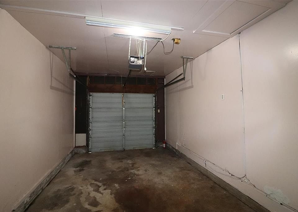 1st image of 9107 Rustown Dr #9107