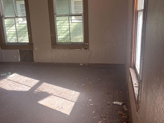 3rd image of 6345 Prescott Rd