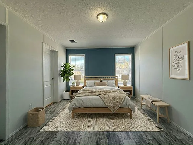 3 bed, 2.0 bath, 1344 sqft, $2,200 — Photo 4