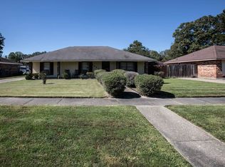 10827 Flintwood Ave, Baton Rouge, LA 70811